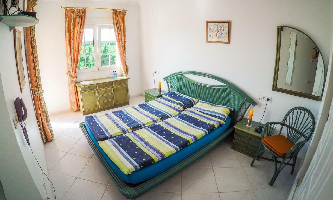 Pension Los Caballos Els Poblets Luaran gambar